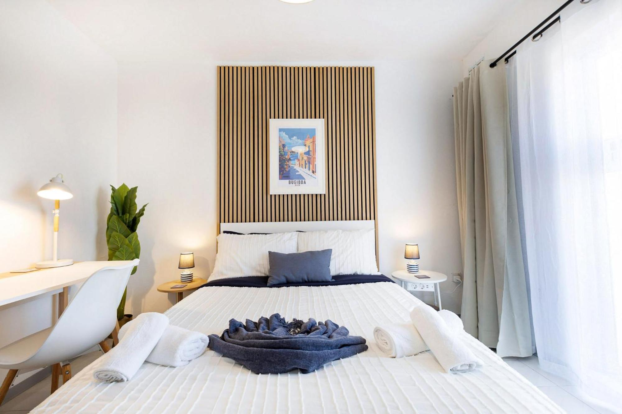 Spacious 2Br Penthouse With A Large Front-Terrace - Close To Bugibba Perched Beach St. Paul's Bay Exteriér fotografie
