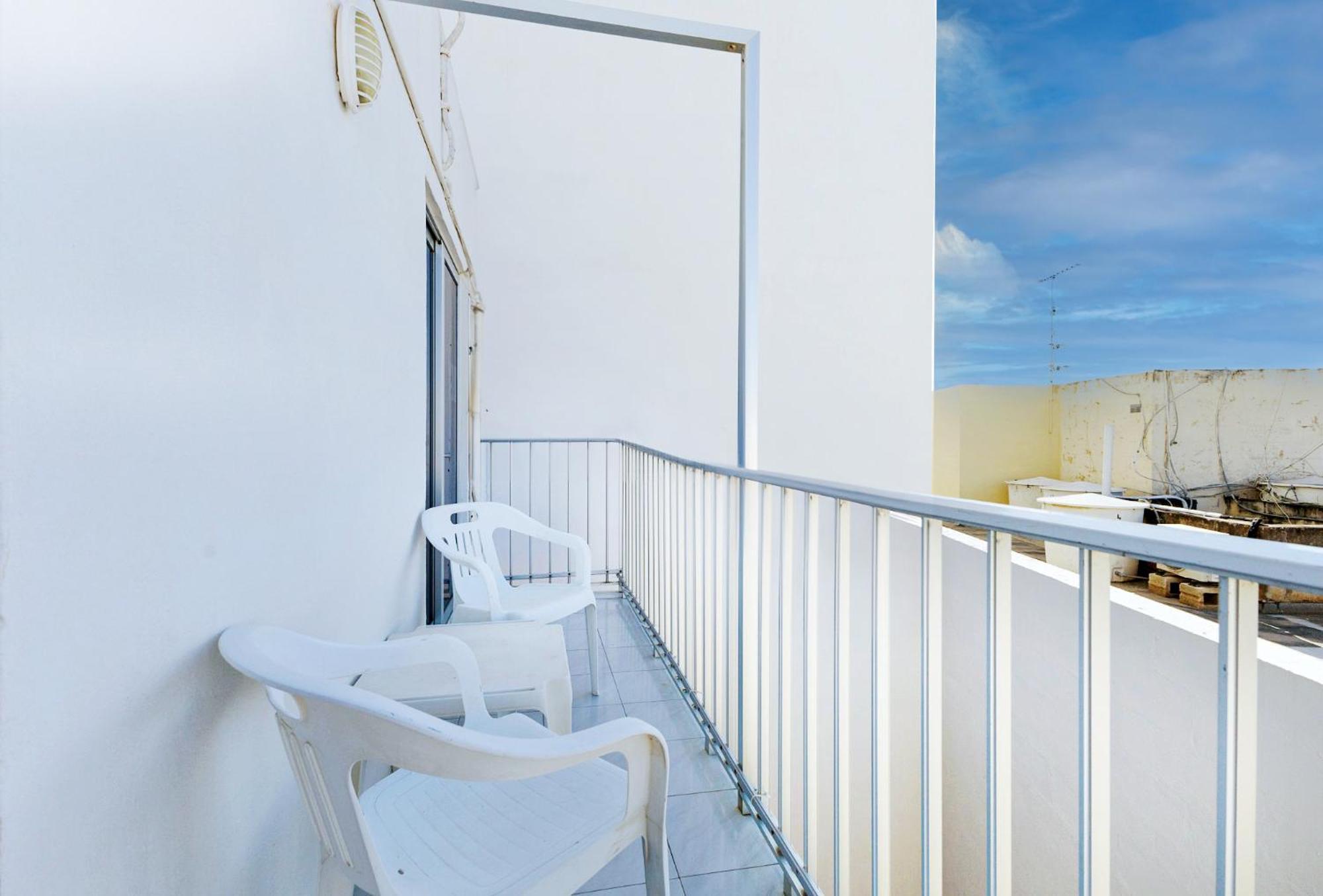 Spacious 2Br Penthouse With A Large Front-Terrace - Close To Bugibba Perched Beach St. Paul's Bay Exteriér fotografie